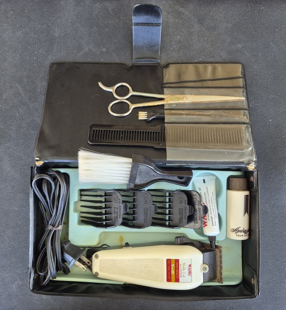Vintage Wahl Hair Clippers Trimmer Model MC Heavy Guards With Box And Accessorie